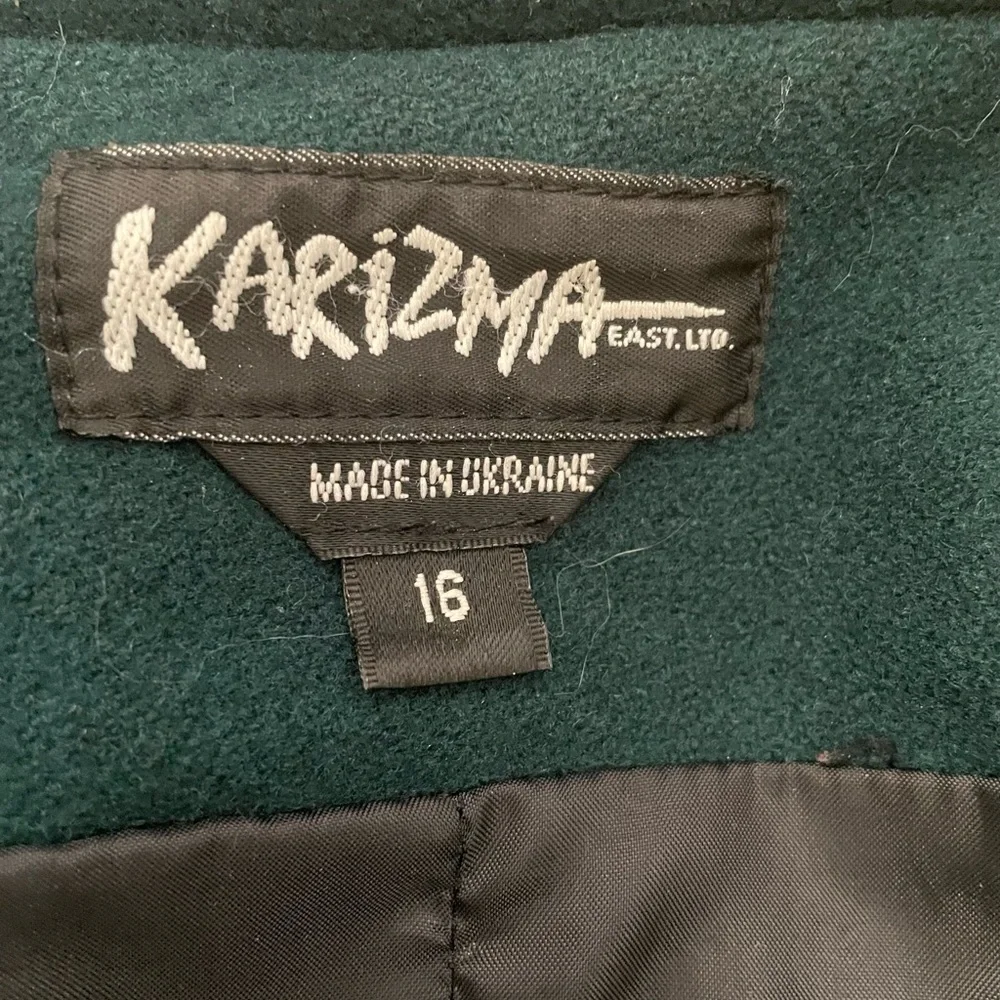 Karizma Vintage green wool women’s winter long peacoat size 16